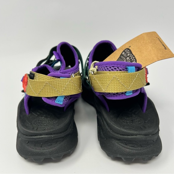 Flower Mountain Hiking Sandals - Picture 5 of 8